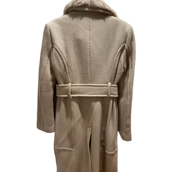 NWOT Bebe Beige Coat Wool with detachable Rabbit Fur collar. Size M - Picture 2 of 15